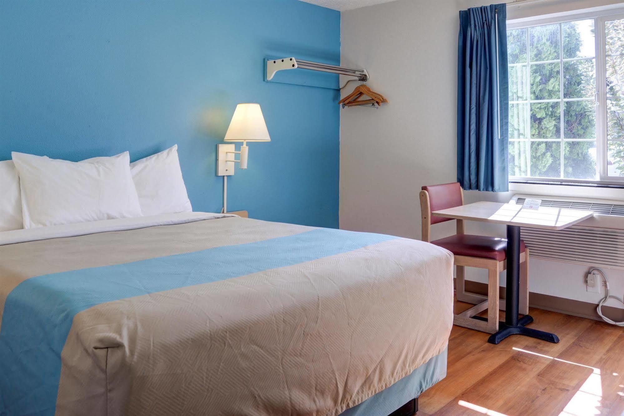 Motel 6-The Dalles, Or Екстер'єр фото